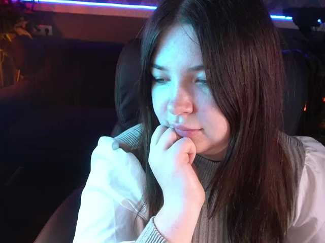  RosieMoons chat room