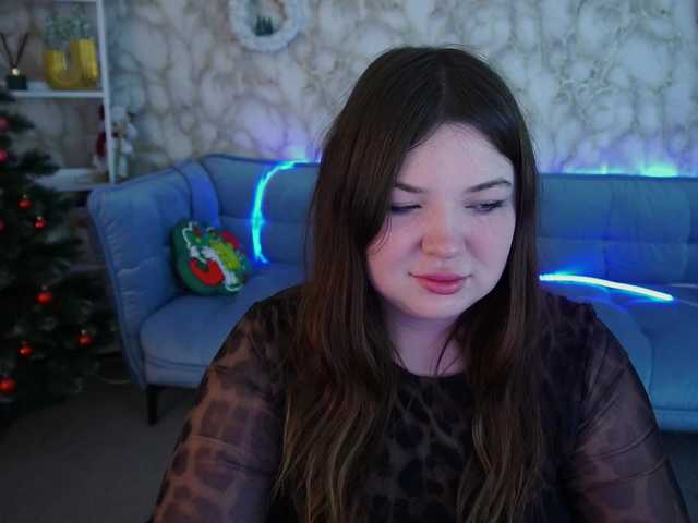 RosieMoons's BongaCams show and profile