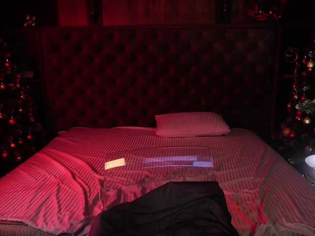 RosieMoons's BongaCams show and profile