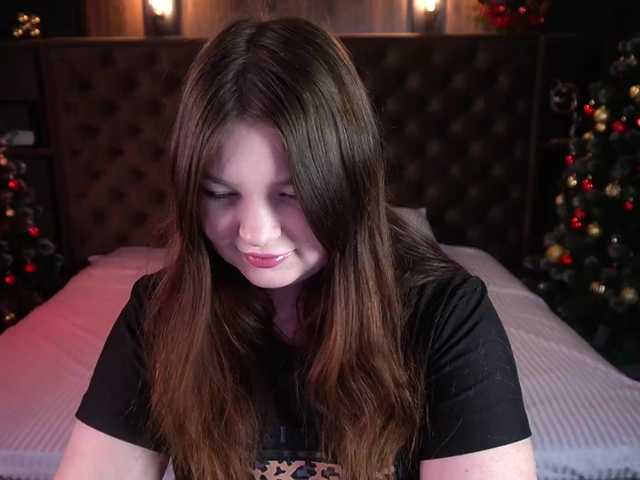 RosieMoons's BongaCams show and profile