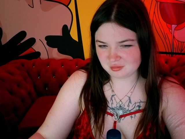 RosieMoons's BongaCams show and profile