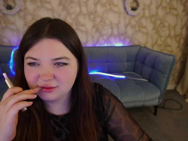 RosieMoons's BongaCams show and profile