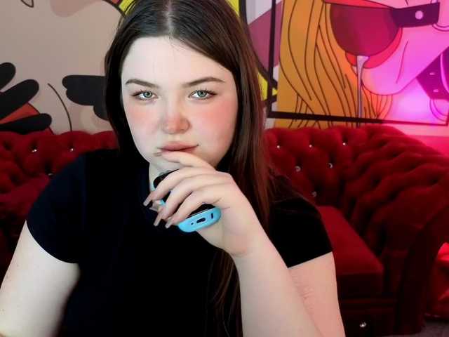 RosieMoons's BongaCams show and profile