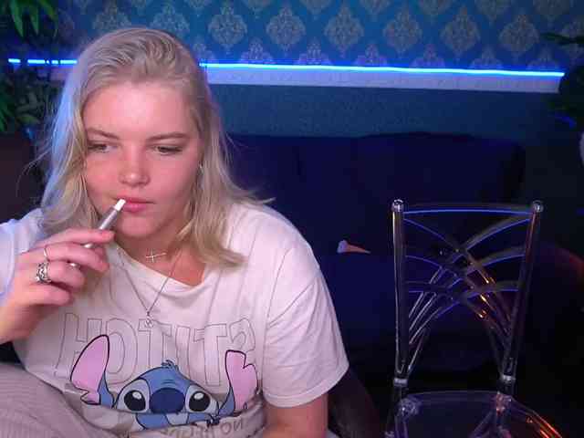 RosieMoons webcam