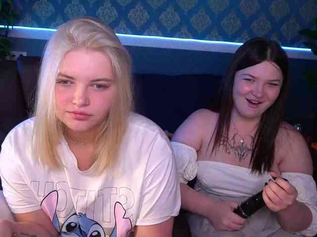 RosieMoons webcam