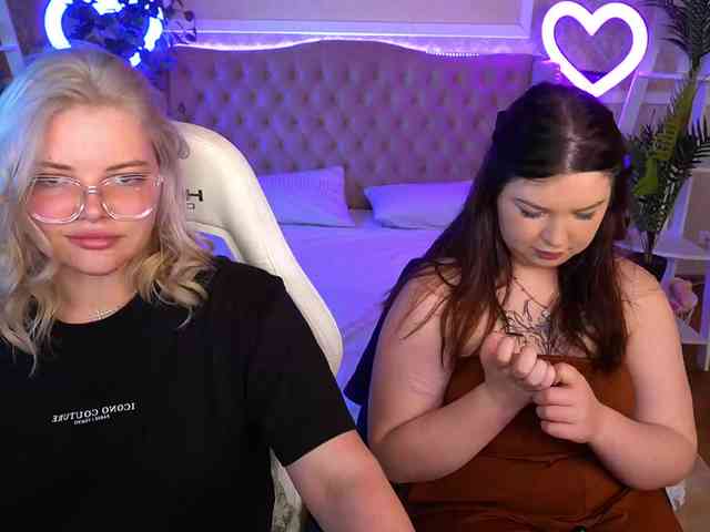 RosieMoons webcam