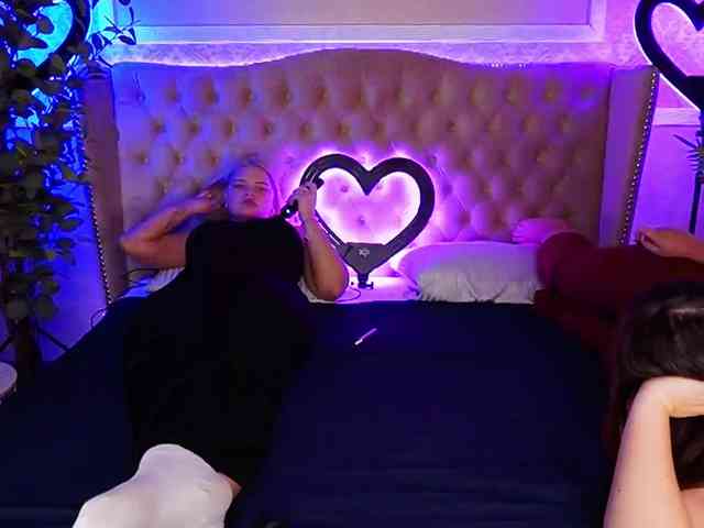 RosieMoons webcam