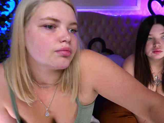 RosieMoons webcam