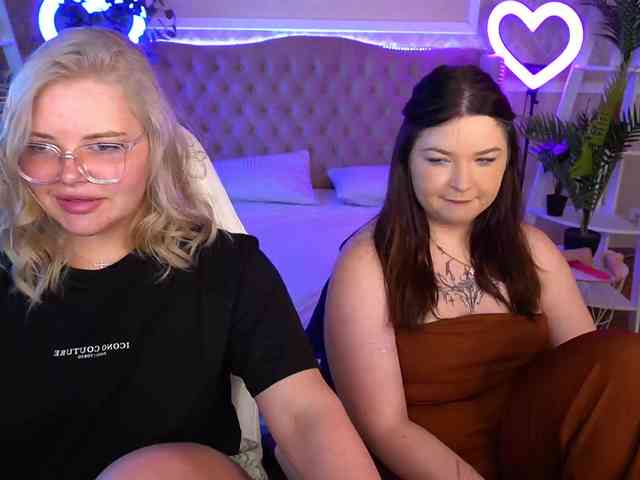 RosieMoons webcam