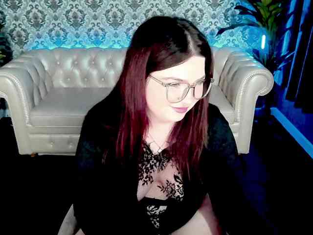 private live show RosieMoons