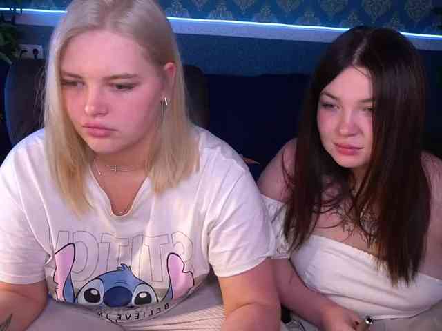 RosieMoons webcam