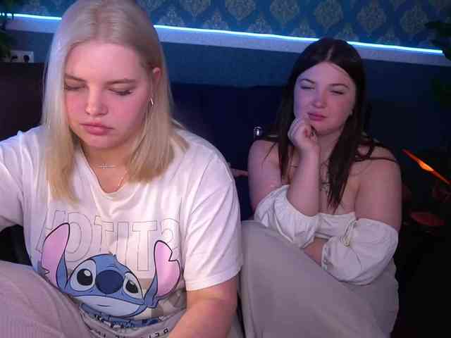 RosieMoons webcam