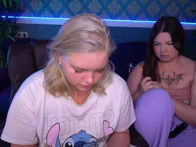 RosieMoons webcam