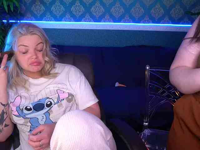 RosieMoons webcam