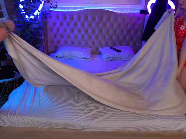 RosieMoons webcam