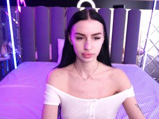 SnowWhiteee Porn Show