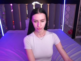 SnowWhiteee Porn Show