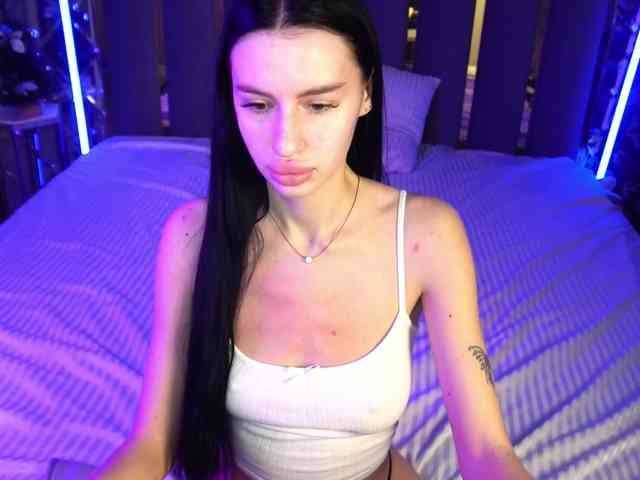 SnowWhiteee SnowWhiteee