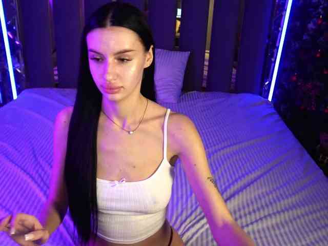 SnowWhiteee SnowWhiteee