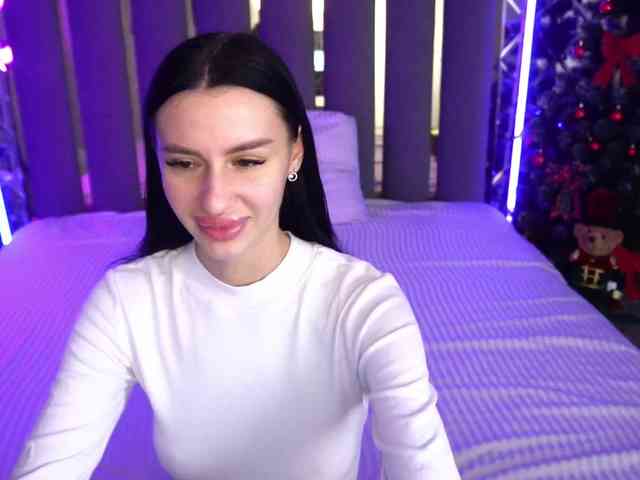 SnowWhiteee SnowWhiteee