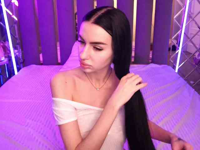 SnowWhiteee SnowWhiteee