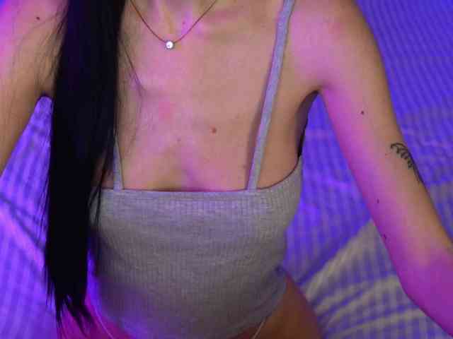 SnowWhiteee SnowWhiteee