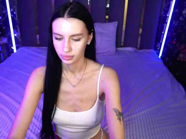 SnowWhiteee SnowWhiteee