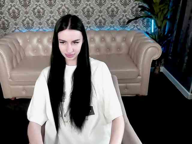 webcam striptease SnowWhiteee