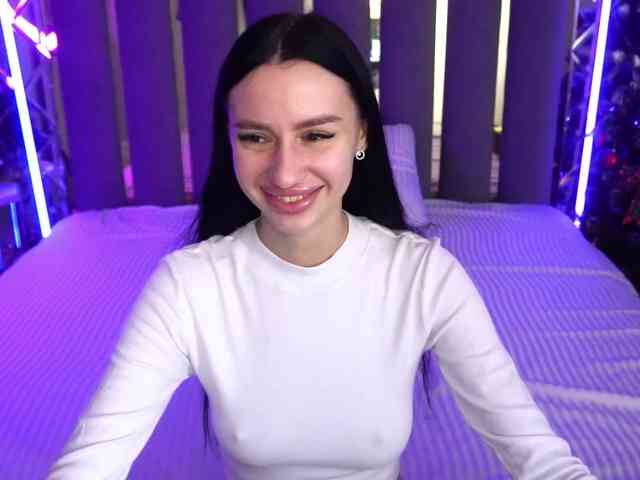 SnowWhiteee SnowWhiteee