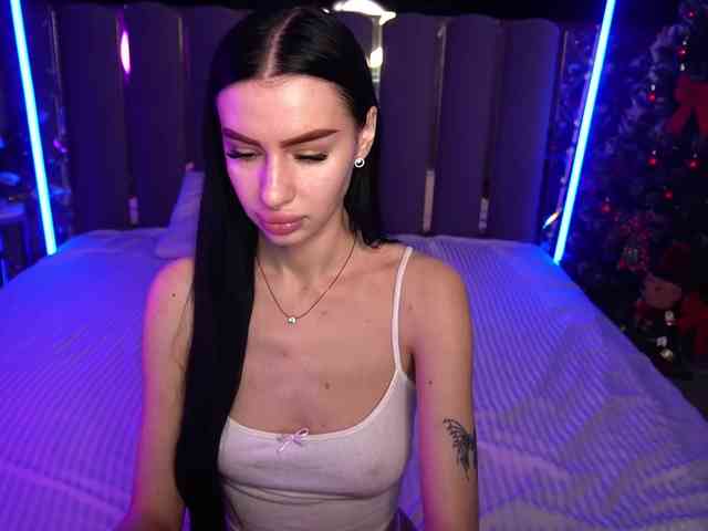 SnowWhiteee SnowWhiteee