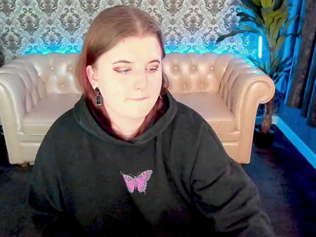  KristiMoons chat room