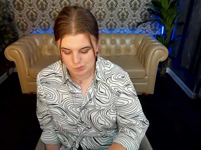 KristiMoons on BongaCams 