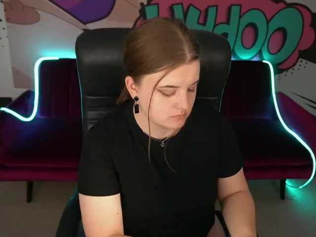  KristiMoons chat room