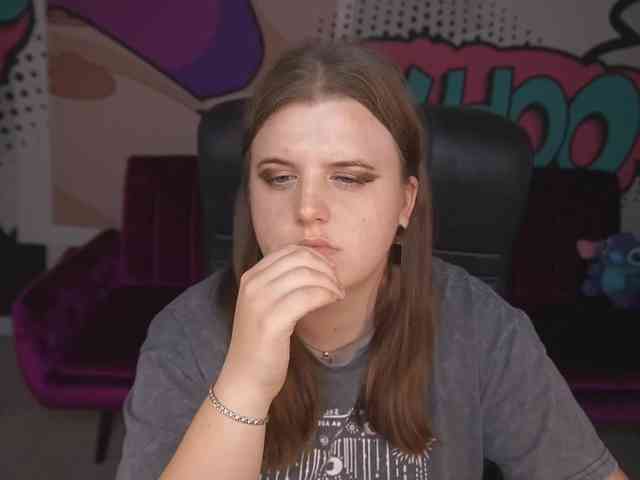 amateur sex webcam KristiMoons