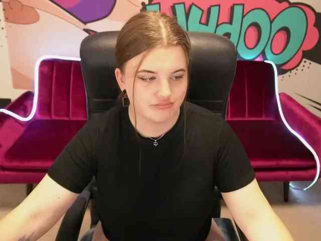 amateur sex webcam KristiMoons