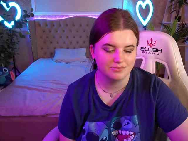 KristiMoons webcam