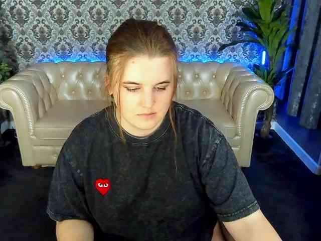 KristiMoons webcam