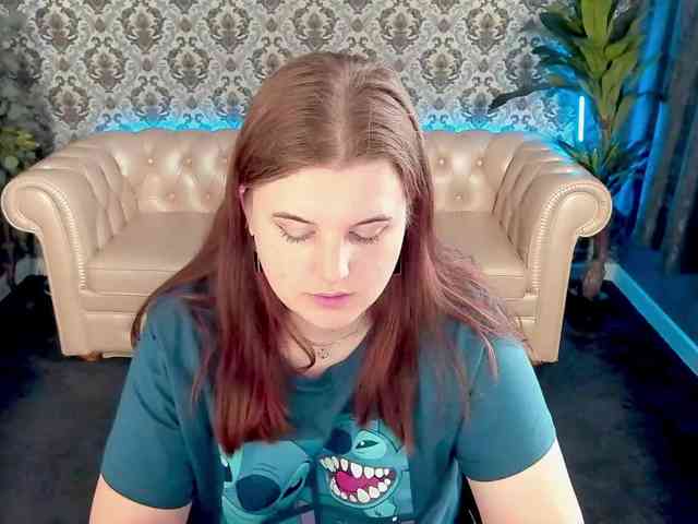 KristiMoons webcam