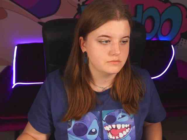 live porn cam KristiMoons