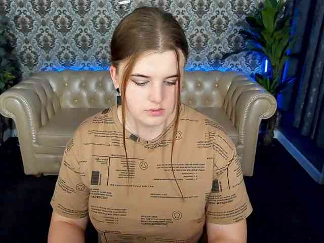 KristiMoons webcam