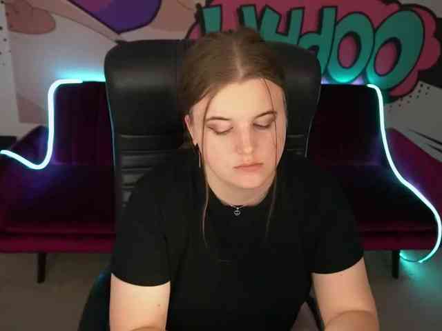 voyeur live KristiMoons
