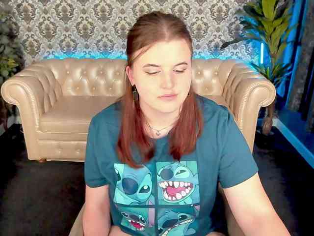 KristiMoons webcam