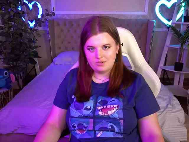 KristiMoons webcam