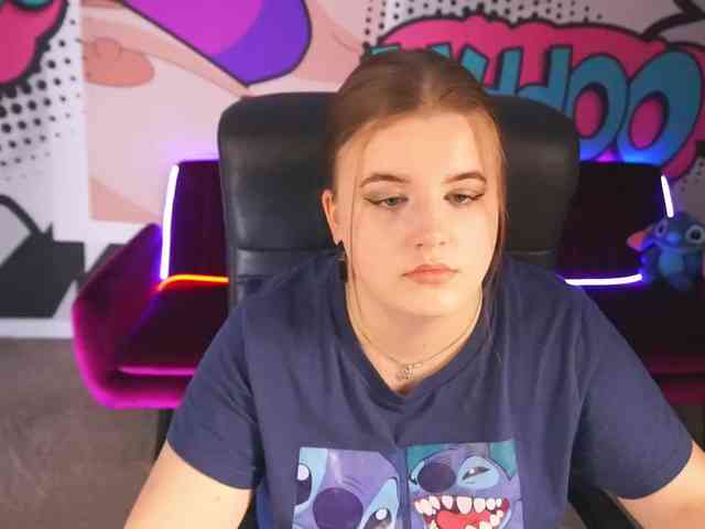 KristiMoons webcam