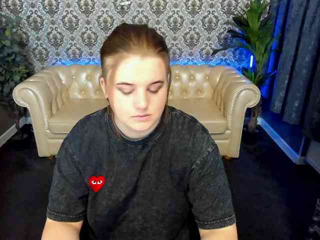 free live video chat KristiMoons