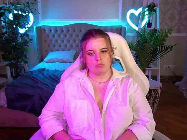 free webcam porn KristiMoons