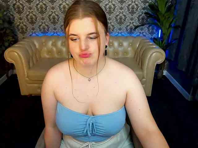 KristiMoons Live Webcam on BongaCams