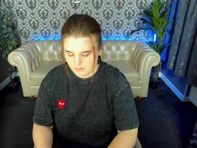 KristiMoons webcam