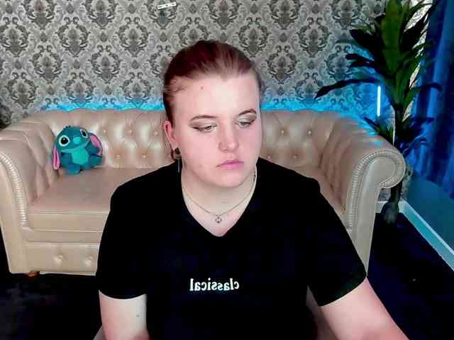 KristiMoons webcam