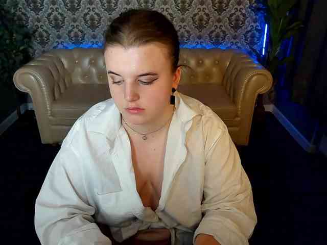 KristiMoons Live Webcam on BongaCams